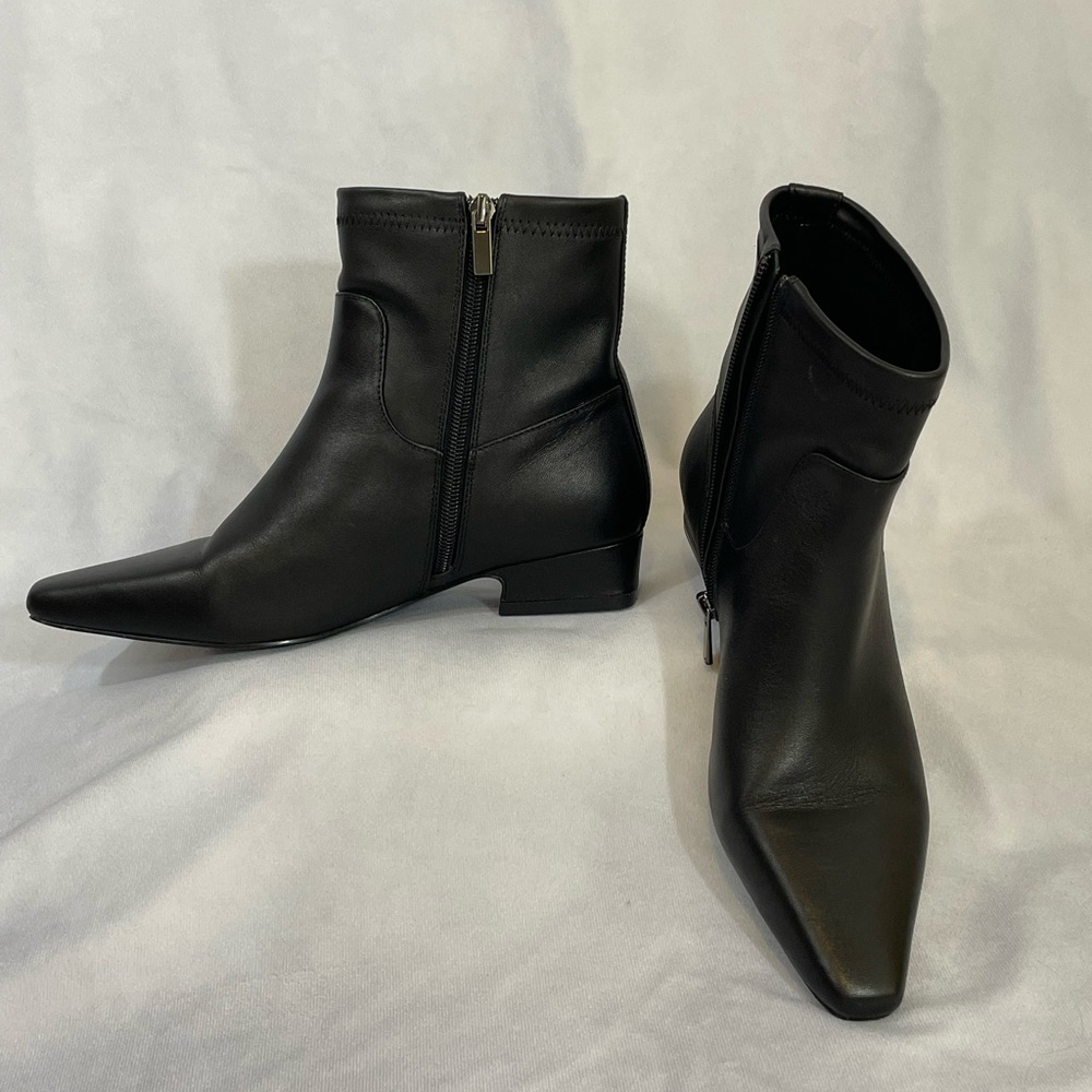 Jason Wu Black Leather Pointed-Toe Ankle Boots - Picture 6 of 7